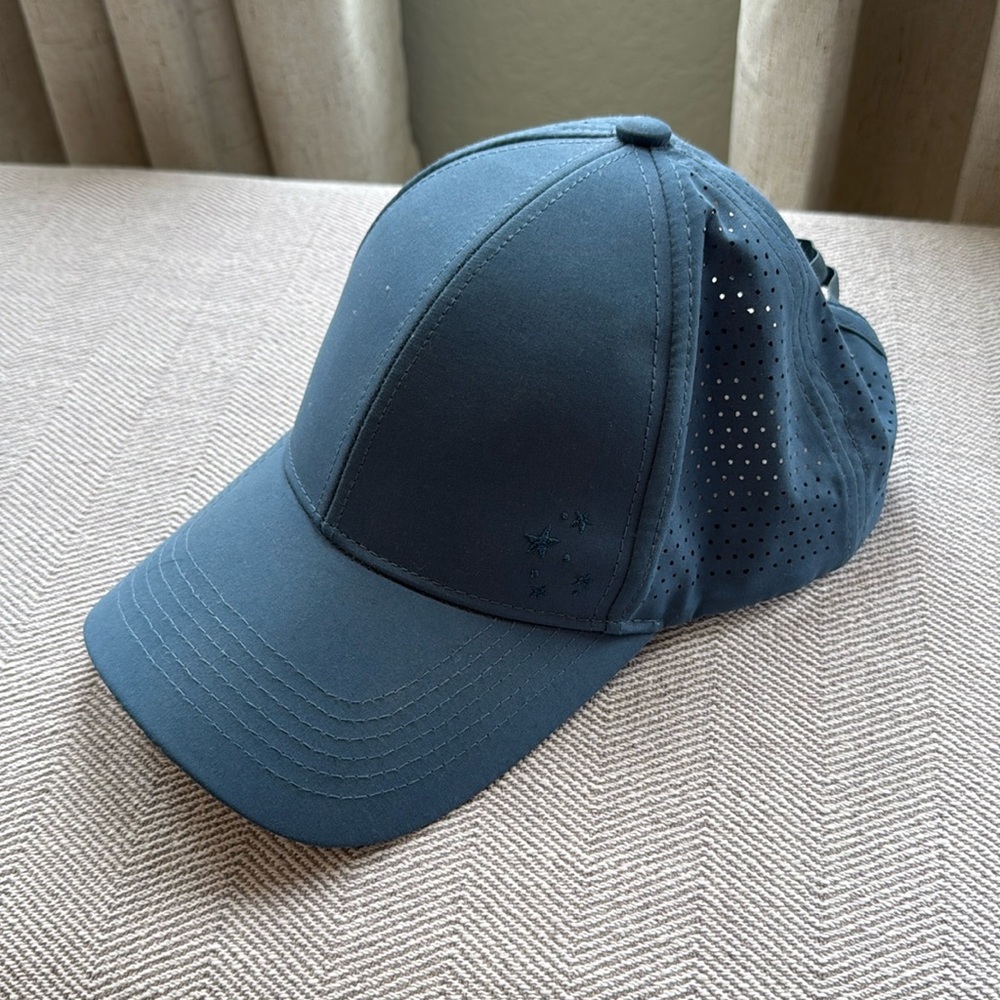 Popflex Ponytail Run Cap